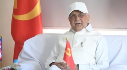 आन्दोलनको लागी तयार रहन- पार्टी पंतीलाई एमाले अध्यक्षओलीको उर्दी